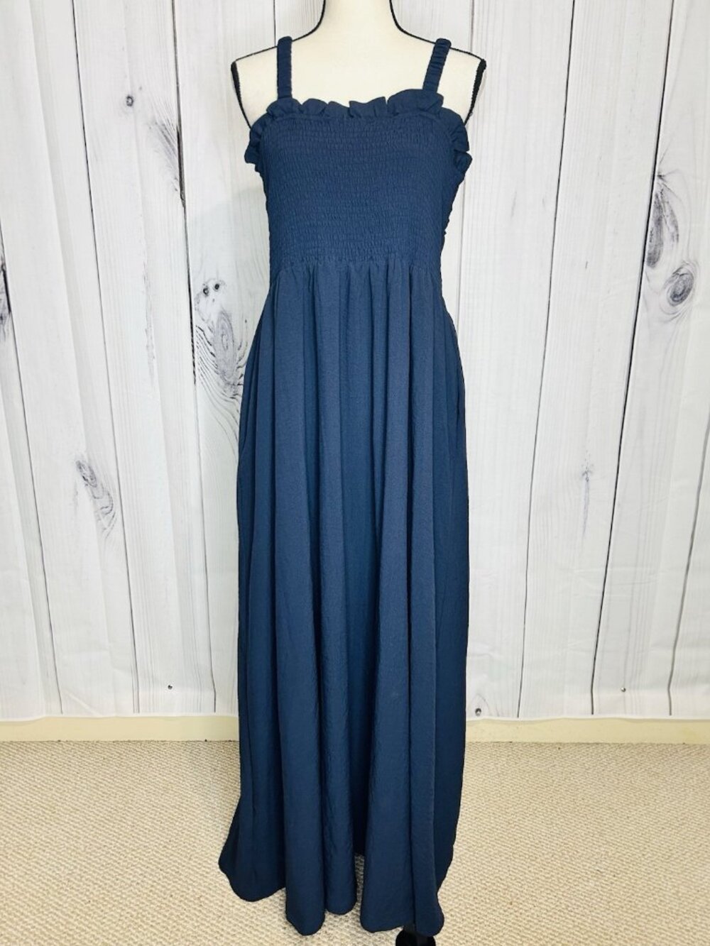 Davi & Dani Maxi Dress Sz L Navy Open Back Ladder Strap Smocked Front Sleeveless